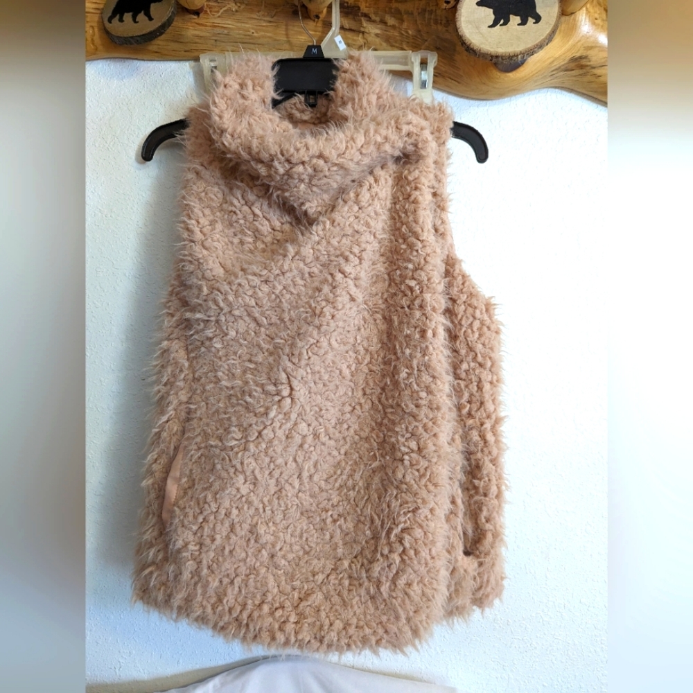 Faux Fur Vest Brand New With Tags Size Small